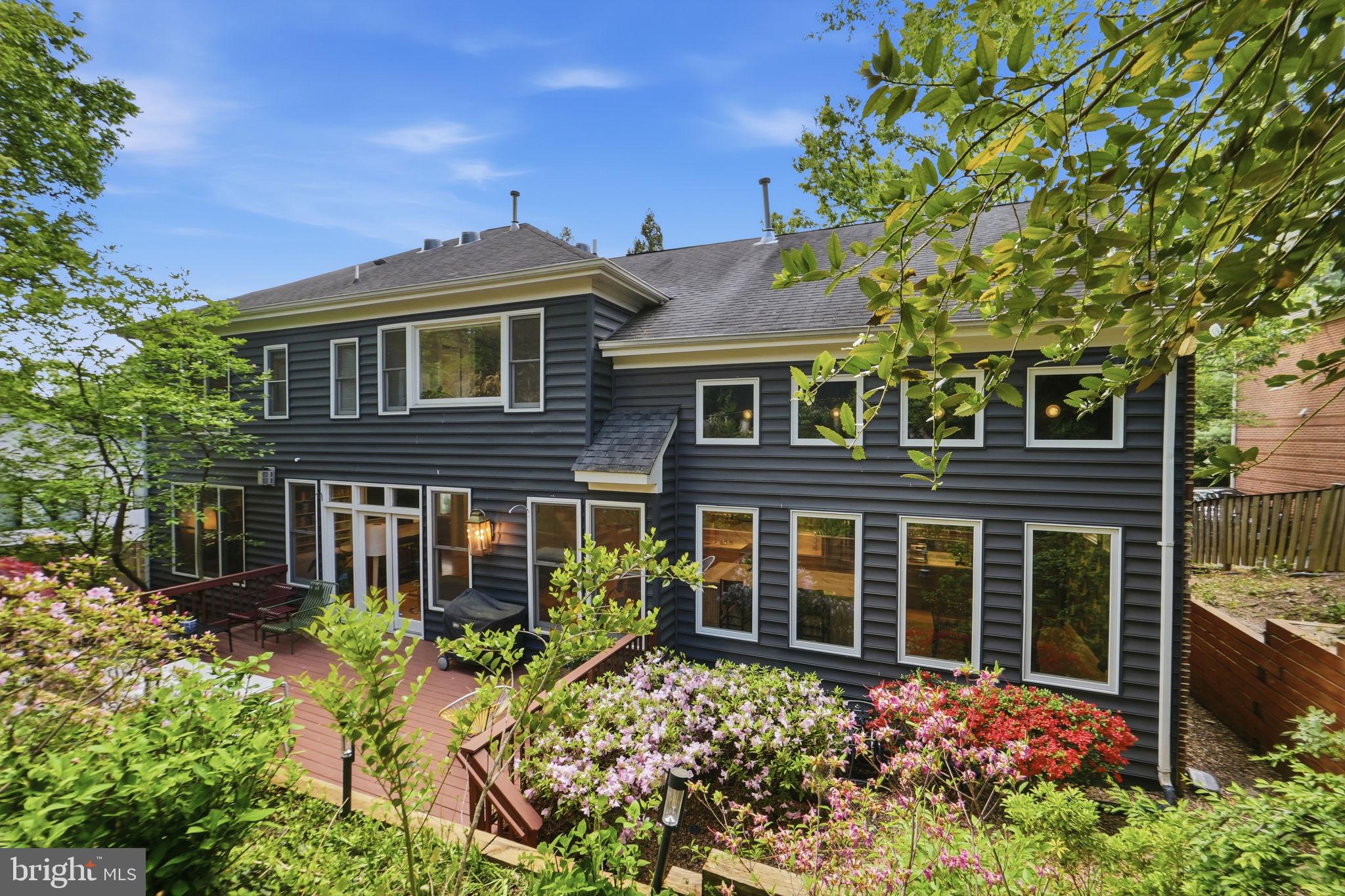 2235 Military Road Arlington, VA 22207 - Photo 6 of 82 Gallery Image 6