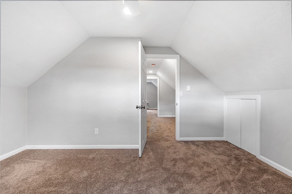 54 Ellis Road Southbridge, MA 01550 - Photo 23 of 35