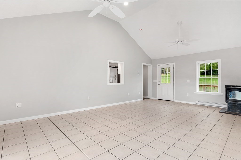 54 Ellis Road Southbridge, MA 01550 - Photo 10 of 35