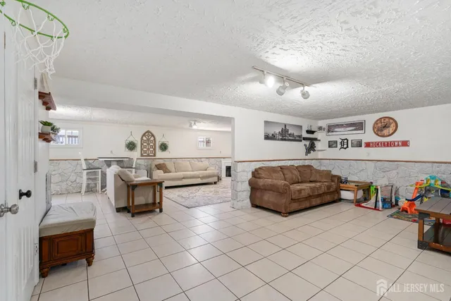 $649,900 | 18 Bruce Street, Old Bridge, NJ 08857