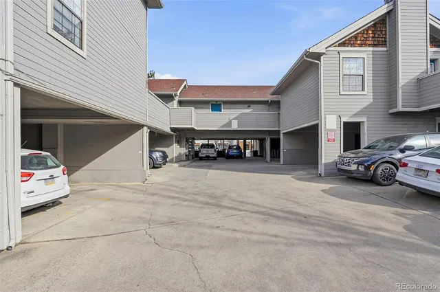 $349,000 | 1405 Broadway, Unit 206, Boulder, CO 80302