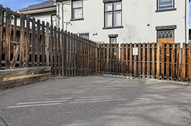 $349,000 | 1405 Broadway, Unit 206, Boulder, CO 80302