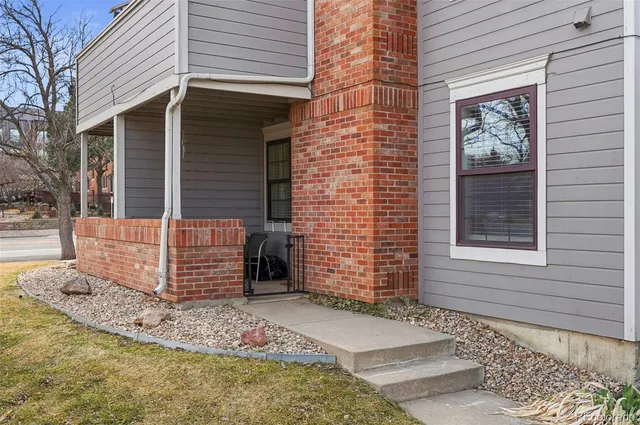 $349,000 | 1405 Broadway, Unit 206, Boulder, CO 80302