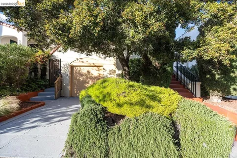 $649,000 | 5340 Walnut Street, Oakland, CA 94619