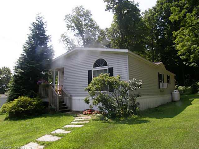 85 Mountainview Road East Hampton, CT 06424 - Photo 1 of 1 Gallery Image 1