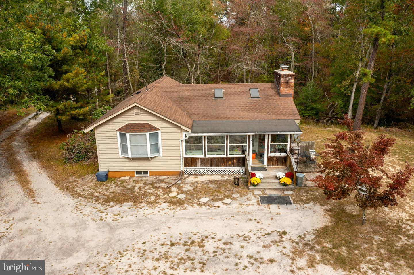 20 Sooy Place Road Southampton, NJ 08088 - Photo 8 of 47 a backyard of a house with yard and outdoor seating