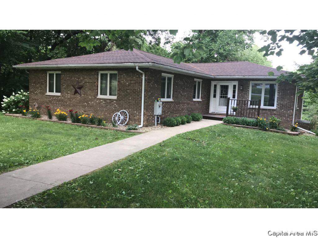 362 South Tower Road Dawson, IL 62520 - Photo 1 of 16 Gallery Image 1