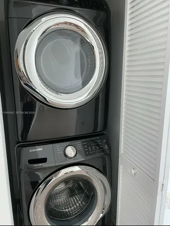 $2,950 | 950 Brickell Bay Drive, Unit 3002, Miami, FL 33131