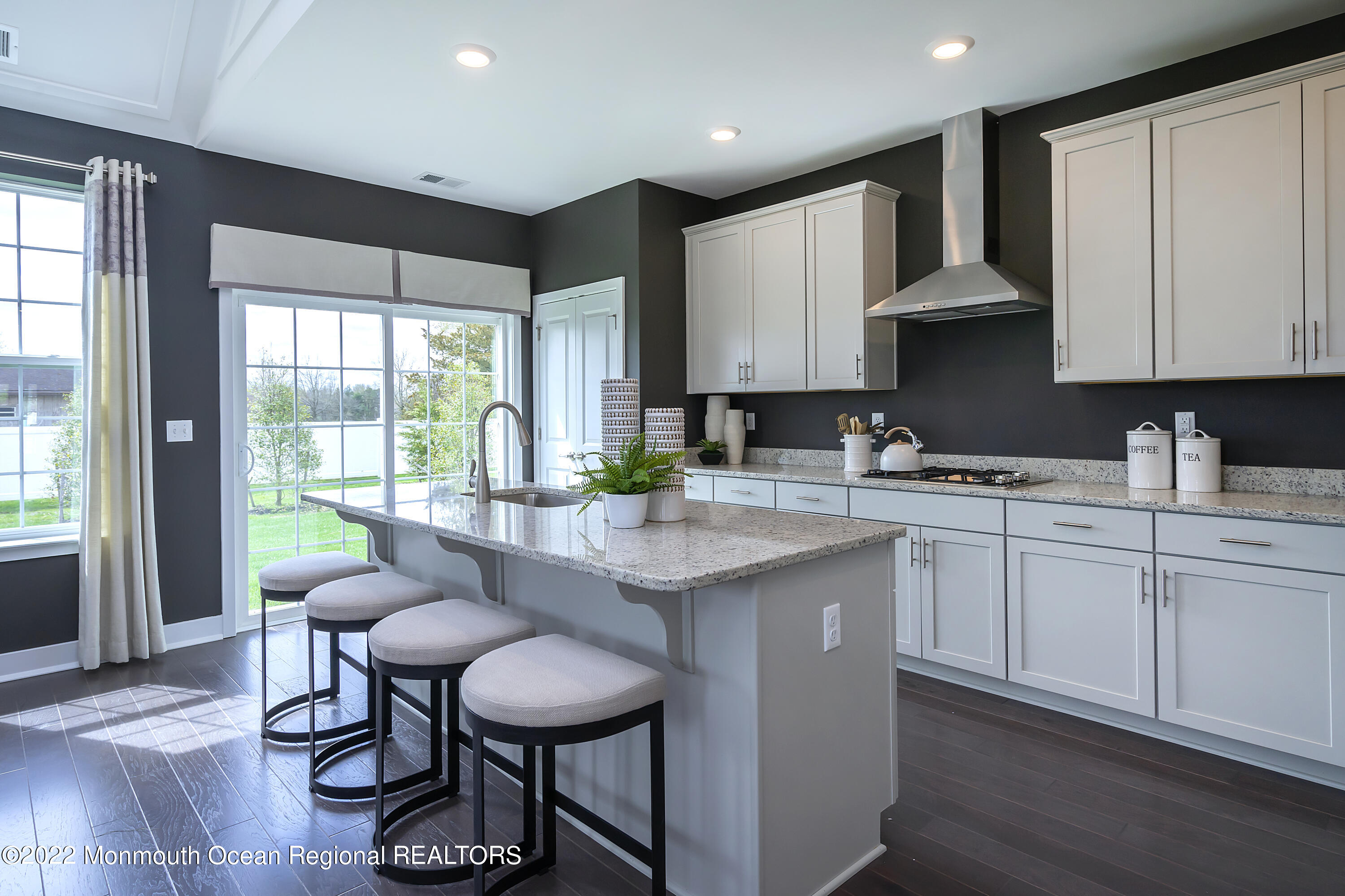 22 Emerald Road New Egypt, NJ 08533 - Photo 5 of 30 CJH_Singles_VenueatLongview_Pic_Belmont_