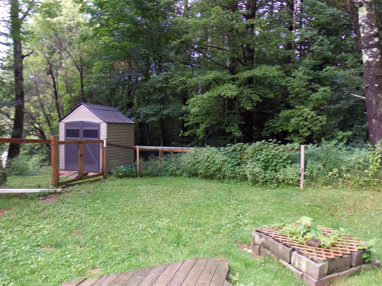 313 Pinehill Road West Rutland, VT 05777 - Photo 5 of 16