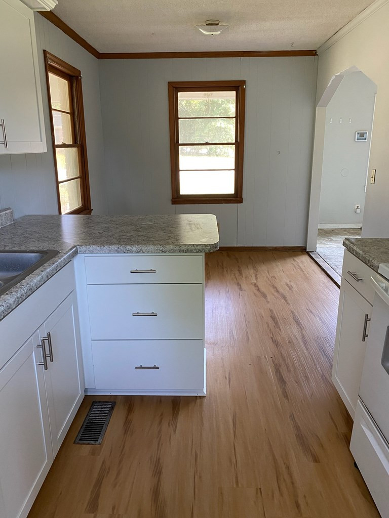 5402 Oakcrest Road Sumter, SC 29154 - Photo 13 of 21