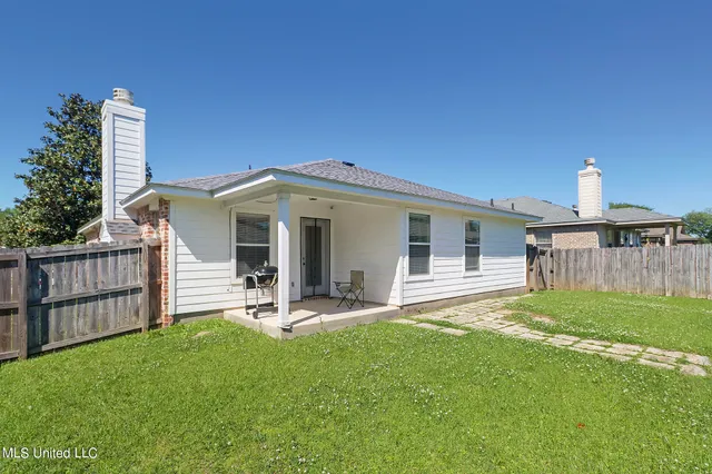 $1,725 | 16383 Lancaster Cove, Gulfport, MS 39503