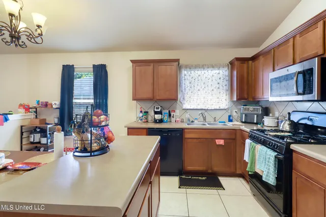 $1,725 | 16383 Lancaster Cove, Gulfport, MS 39503