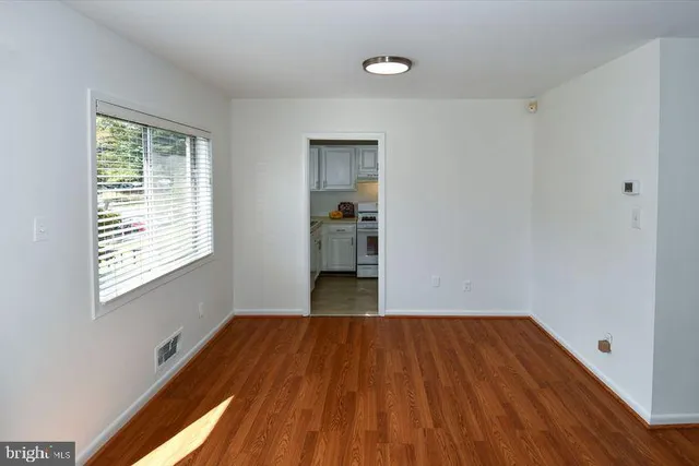 $239,900 | 10637 Montrose Avenue, Unit 204, Bethesda, MD 20814