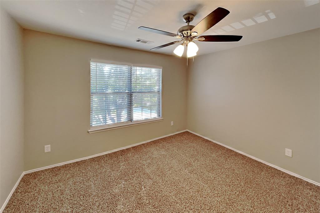 4328 Highgate Road Fort Worth, TX 76244 - Photo 12 of 24 Gallery Image 12