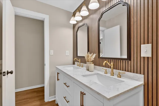 $294,900 | 3400 Heron Avenue Southwest, Wyoming, MI 49509