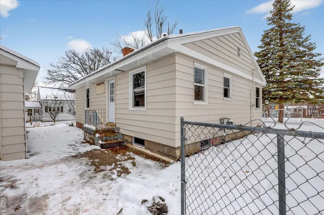 $294,900 | 3400 Heron Avenue Southwest, Wyoming, MI 49509