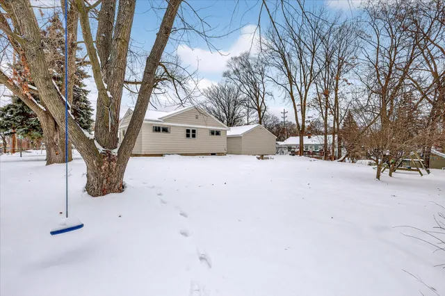 $294,900 | 3400 Heron Avenue Southwest, Wyoming, MI 49509