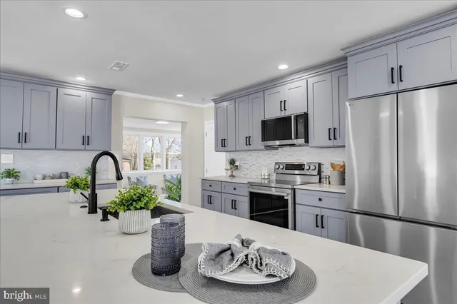 $609,900 | 12 West Dale Road, Wilmington, DE 19810