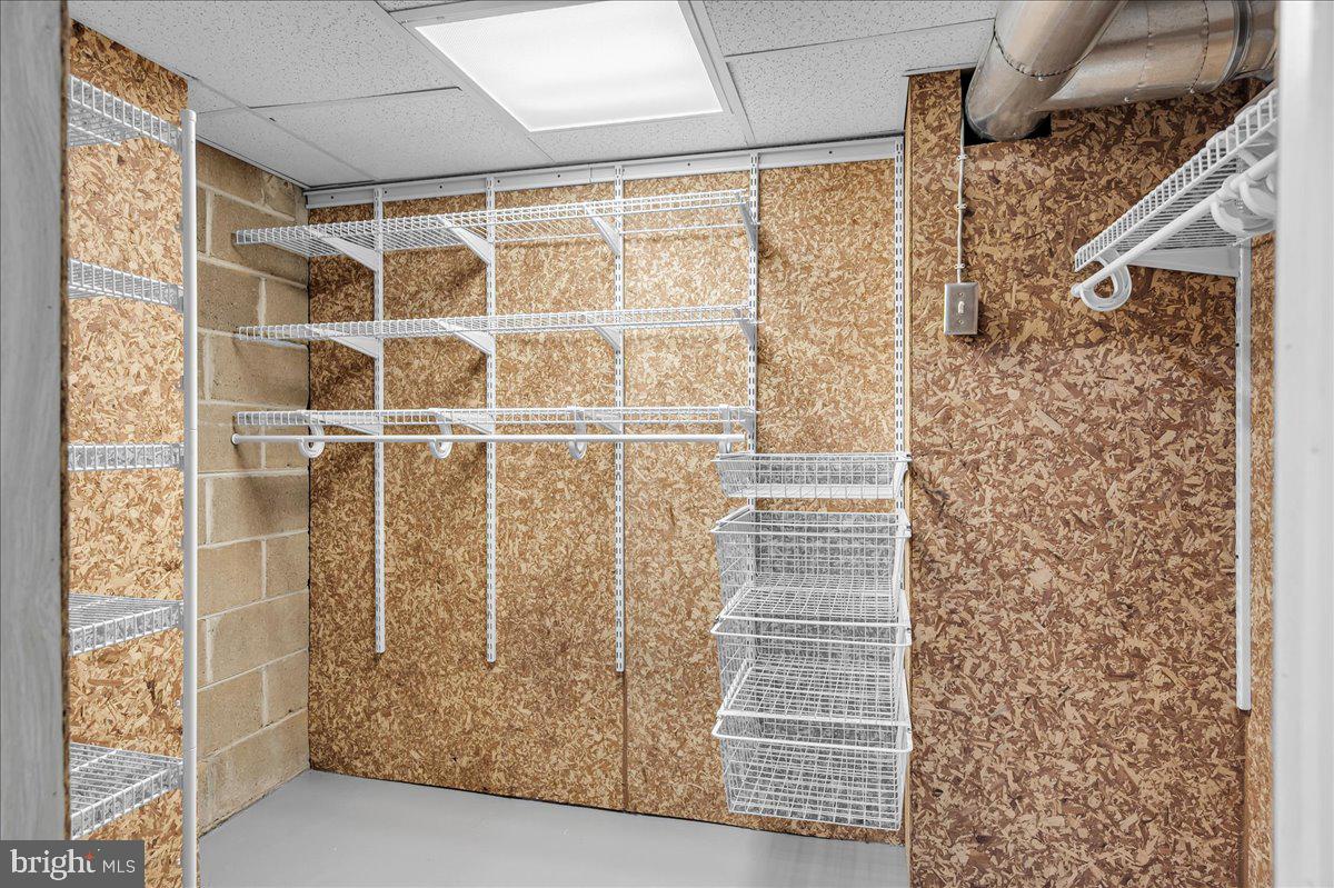 12 West Dale Road Wilmington, DE 19810 - Photo 35 of 44 a bathroom with a shower