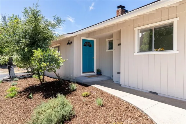 $929,000 | 9080 Santa Lucia Road, Atascadero, CA 93422