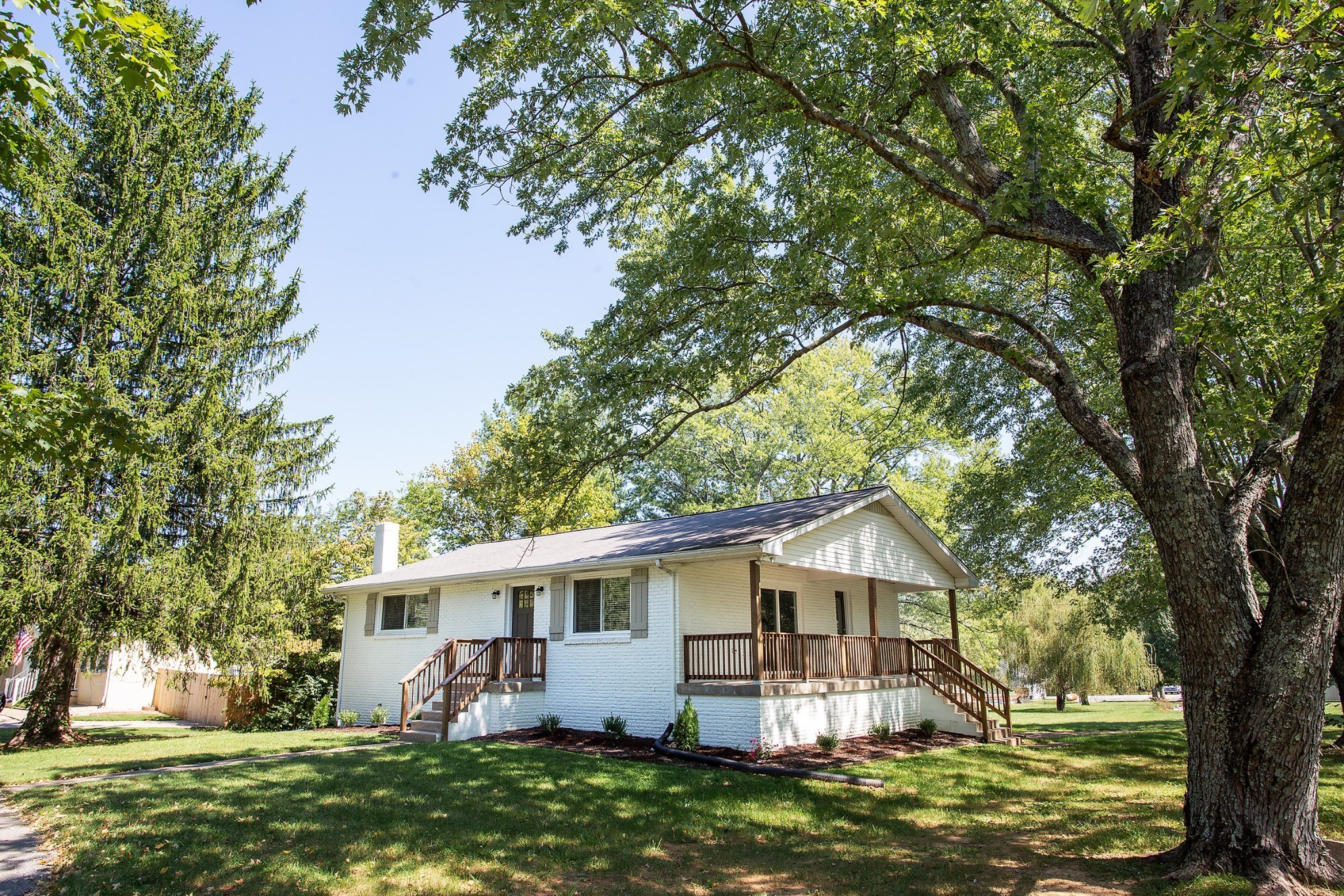 1901 Lake Road Greenbrier, TN 37073 - Photo 1 of 19 Gallery Image 1