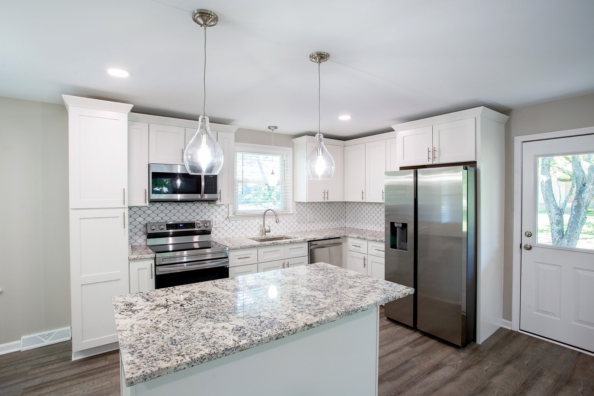 1901 Lake Road Greenbrier, TN 37073 - Photo 3 of 19 Gallery Image 3