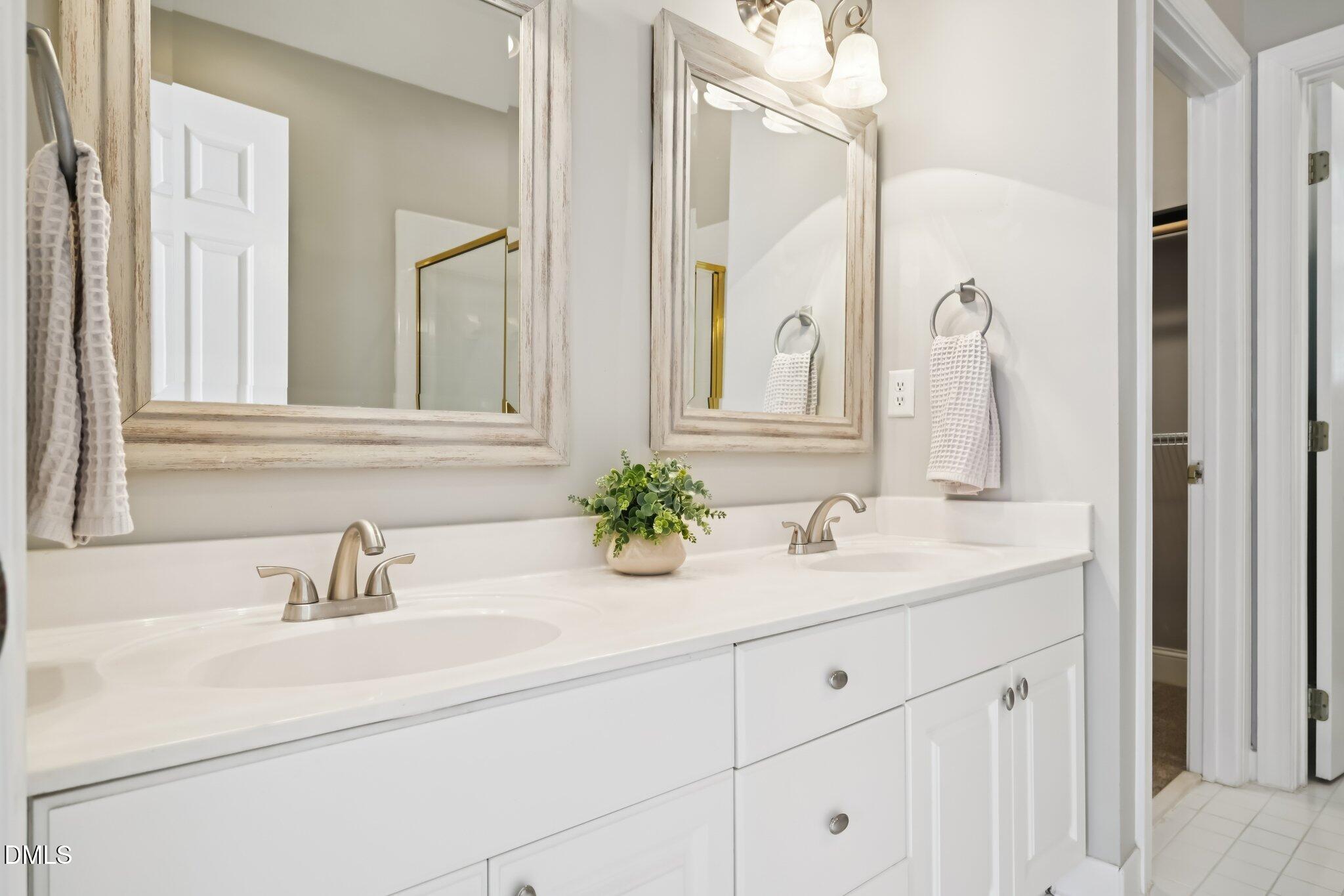 124 Kingsport Road Holly Springs, NC 27540 - Photo 48 of 91 52-web-or-mls-Kingsport Rd-S1203-052