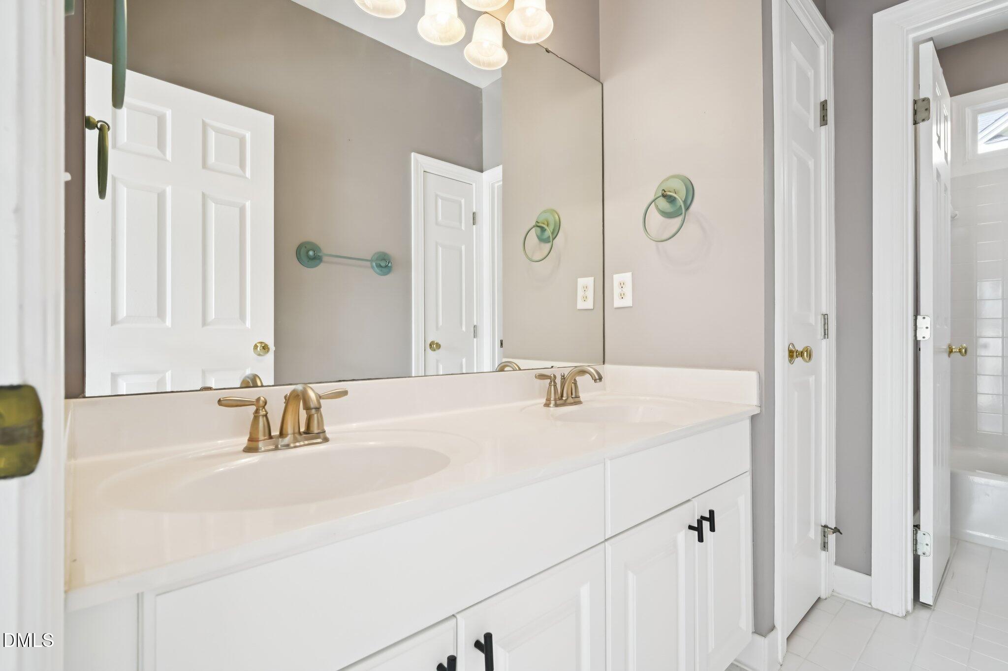 124 Kingsport Road Holly Springs, NC 27540 - Photo 55 of 91 46-web-or-mls-Kingsport Rd-S1203-046