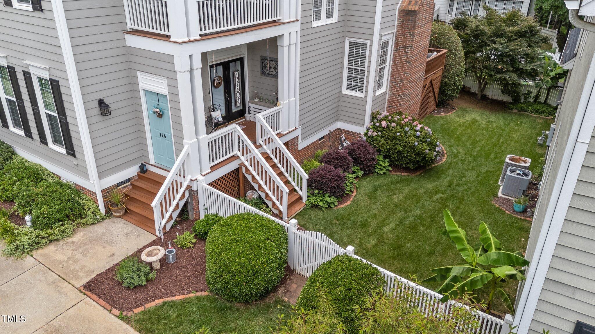 124 Kingsport Road Holly Springs, NC 27540 - Photo 8 of 91 8-web-or-mls-DJI_20250612142425_0243_D