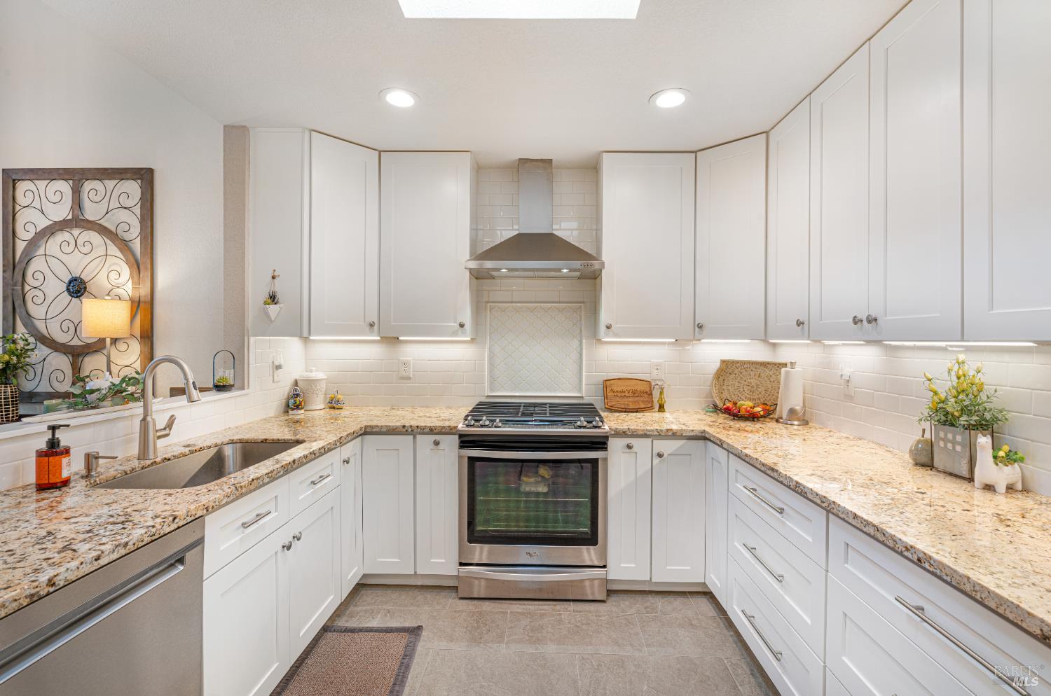 369 Singing Brook Circle Santa Rosa, CA 95409 - Photo 15 of 54