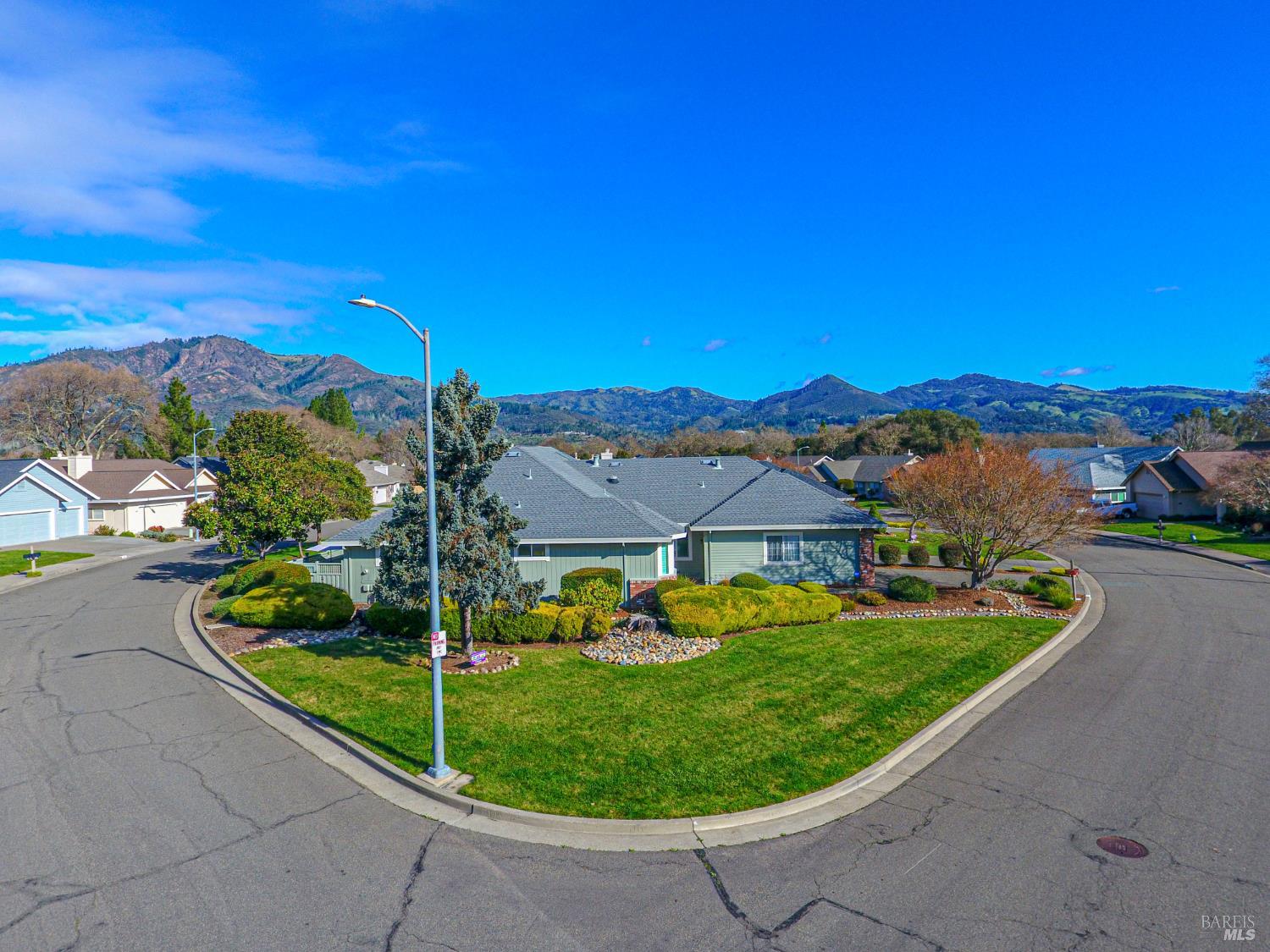 369 Singing Brook Circle Santa Rosa, CA 95409 - Photo 38 of 54