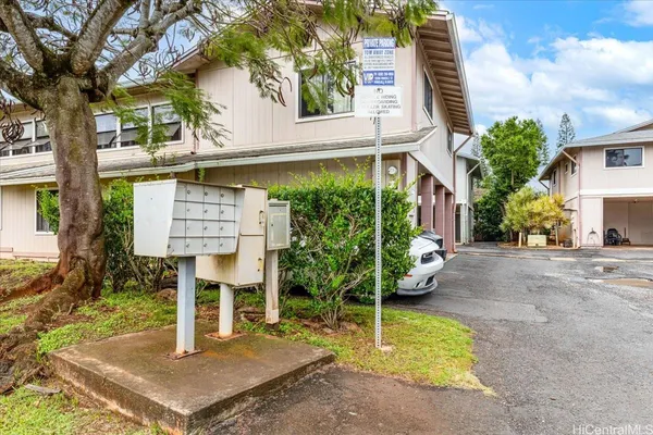 $610,000 | 95-361 Kuahelani Avenue, Unit D2, Mililani, HI 96789