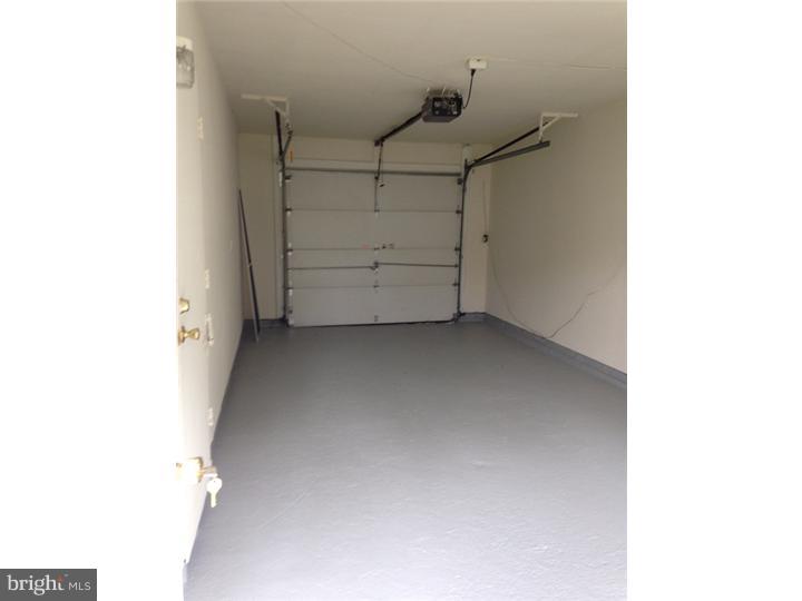 80 Indian Red Road Levittown, PA 19057 - Photo 9 of 13 Garage