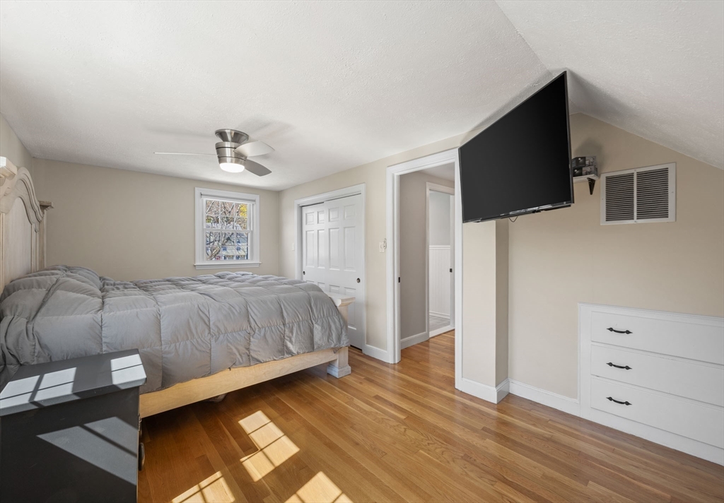 16 Marion Road Weymouth, MA 02191 - Photo 17 of 29 Gallery Image 17