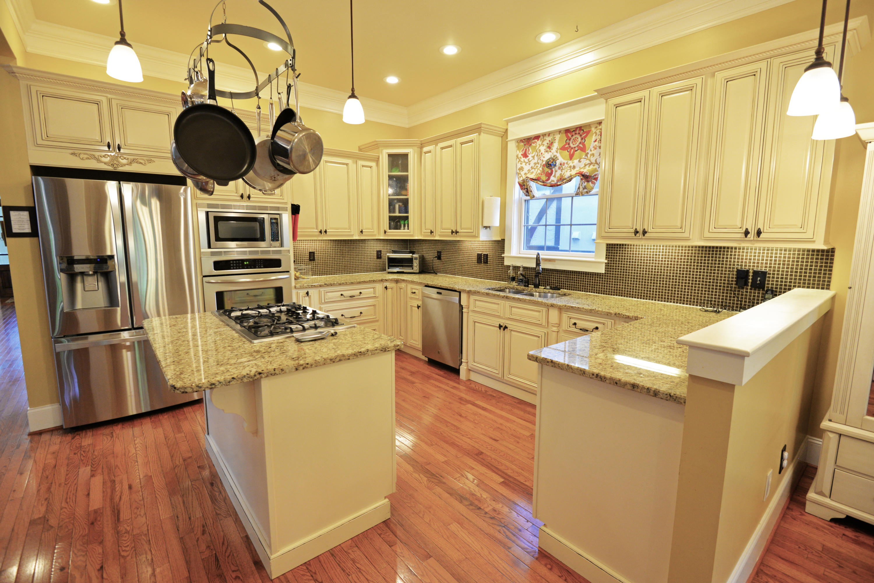 1204 East Dallas Road Chattanooga, TN 37405 - Photo 22 of 54 Kitchen view 1