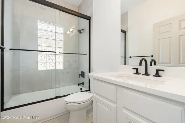 $3,800 | 16 South Court, Indialantic, FL 32903