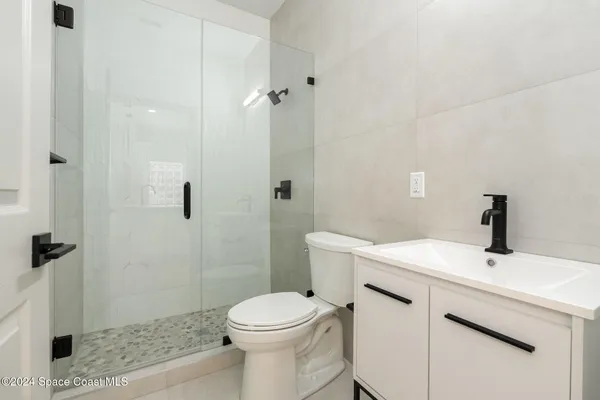 $3,800 | 16 South Court, Indialantic, FL 32903