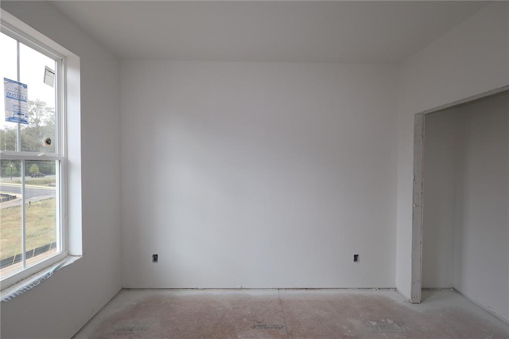 831 Timbre Lane Decatur, GA 30033 - Photo 9 of 11