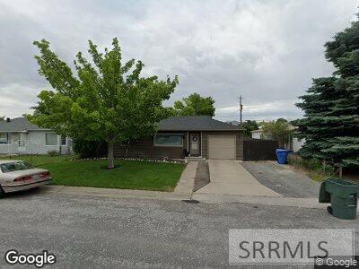 1016 Gray Avenue Pocatello, ID 83201 - Photo 8 of 35