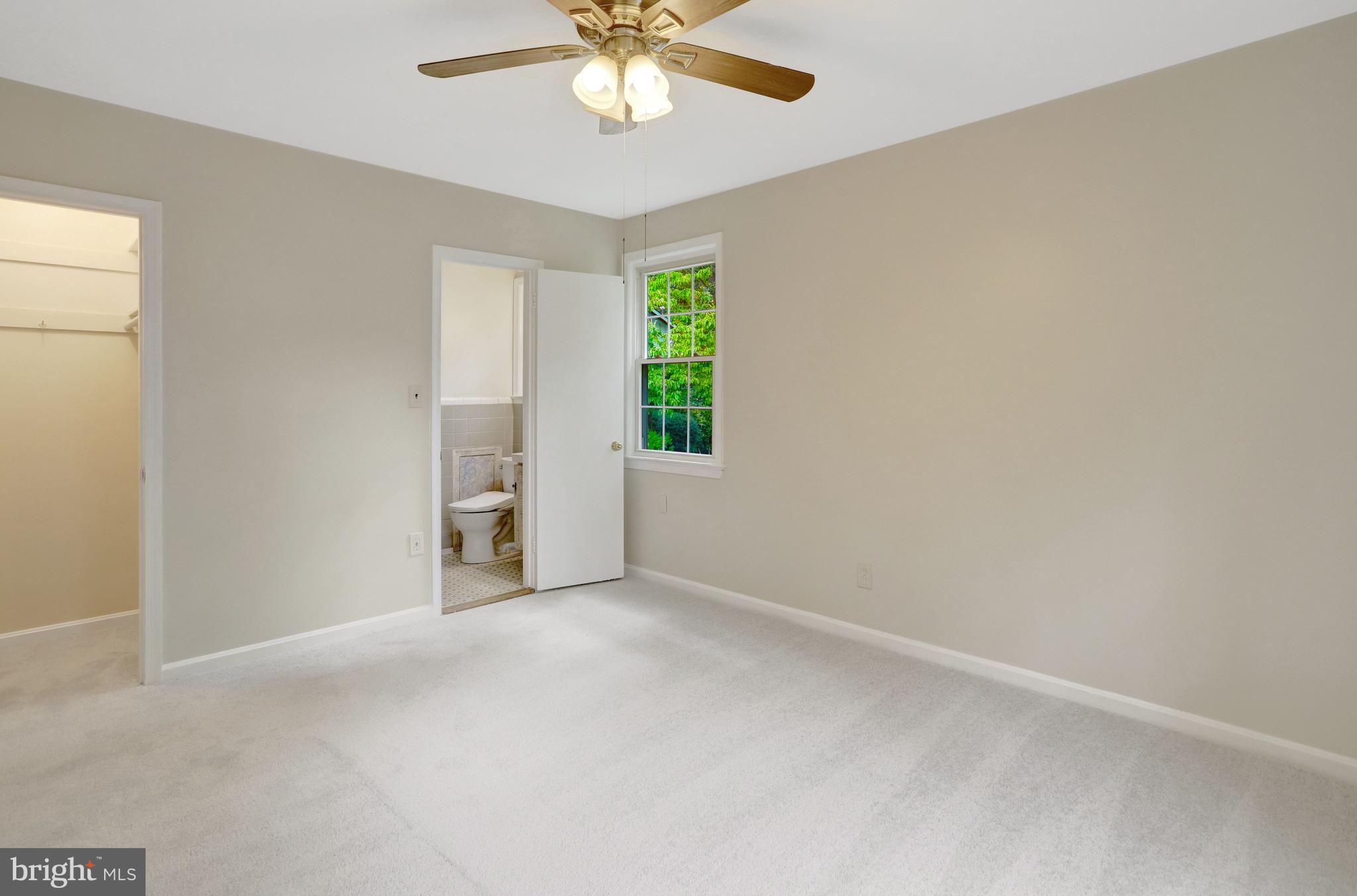 7623 Mendota Place Springfield, VA 22150 - Photo 18 of 67 PRIMARY BEDROOM WITH PRIVATE BATH