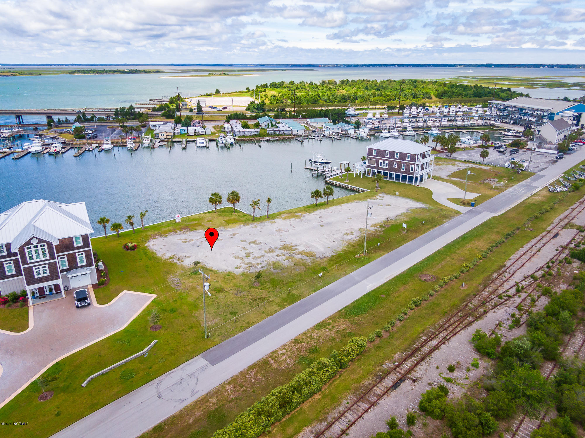 Waterfront Radio Island lot