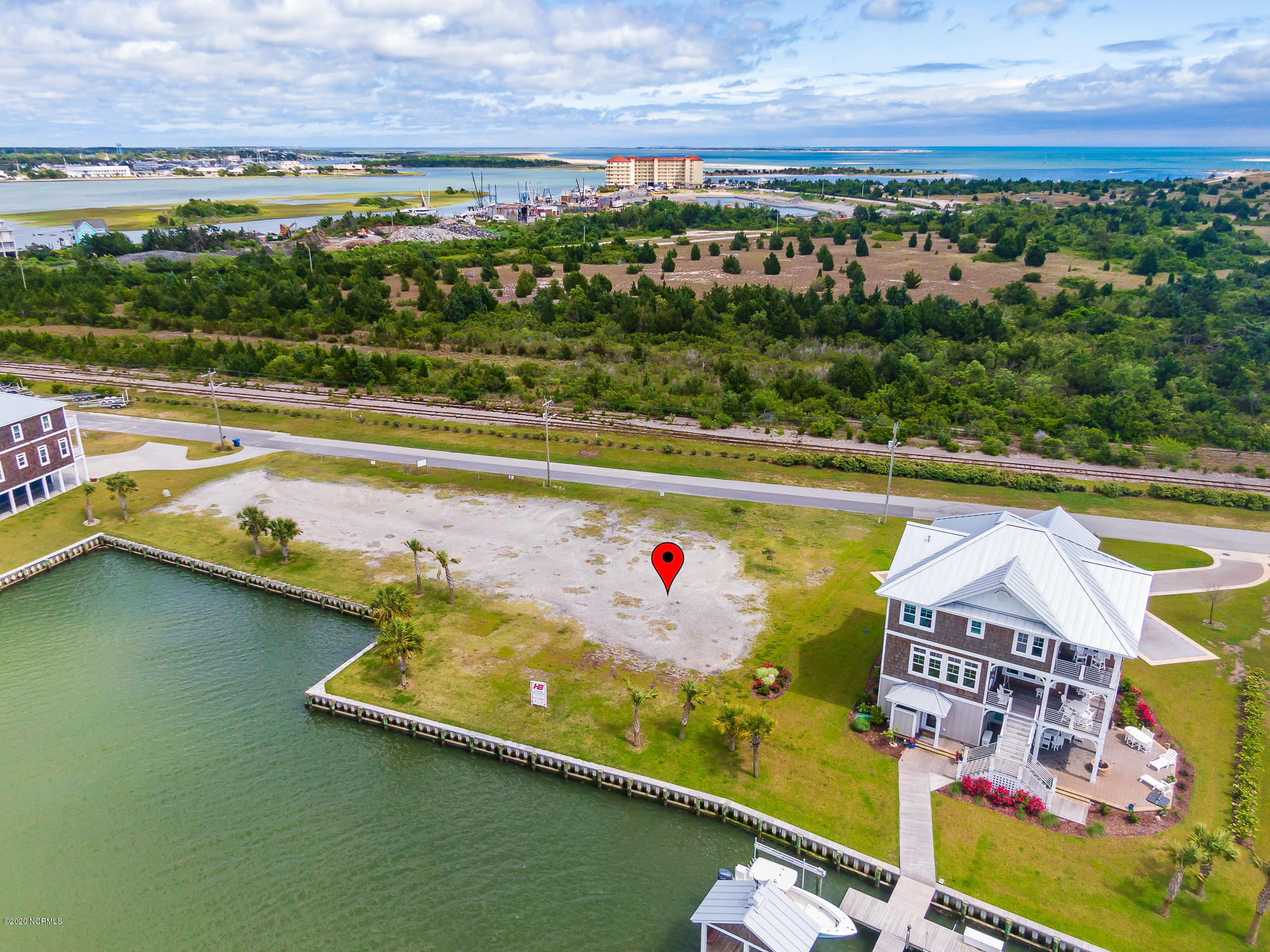 210 Radio Island Road Beaufort, NC 28516 - Photo 9 of 19 Tide Lines lot 5