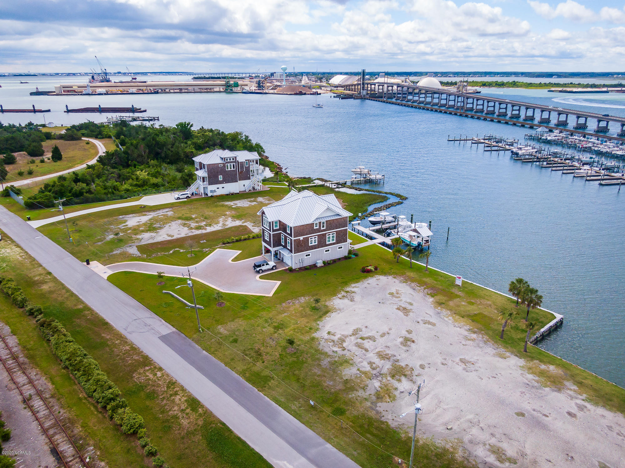 210 Radio Island Road Beaufort, NC 28516 - Photo 10 of 19 Tide Lines lot 5