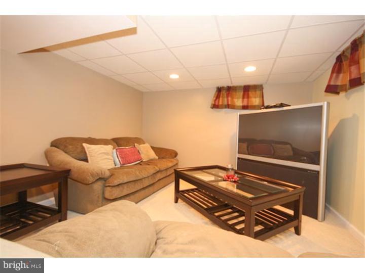 213 Drake Road Cherry Hill, NJ 08034 - Photo 20 of 25 Gallery Image 20