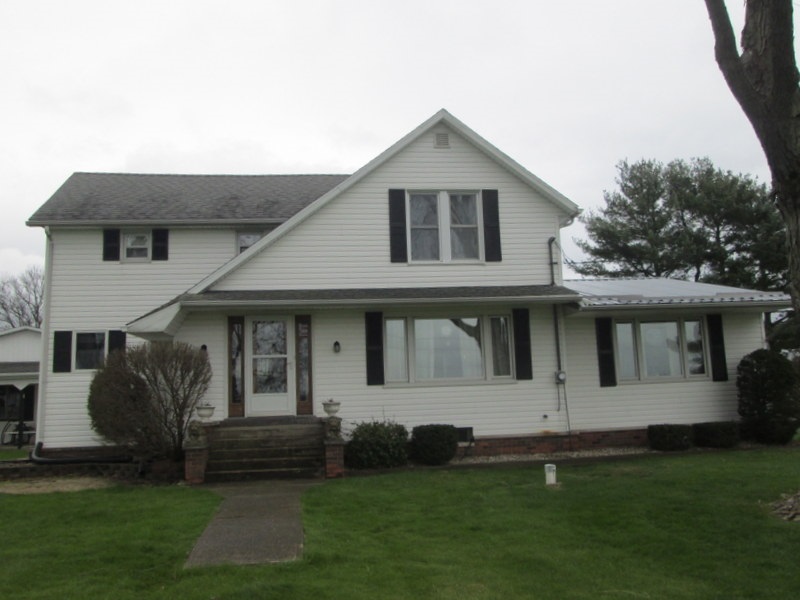 4528 Fir Road Bremen, IN 46506 - Photo 1 of 22