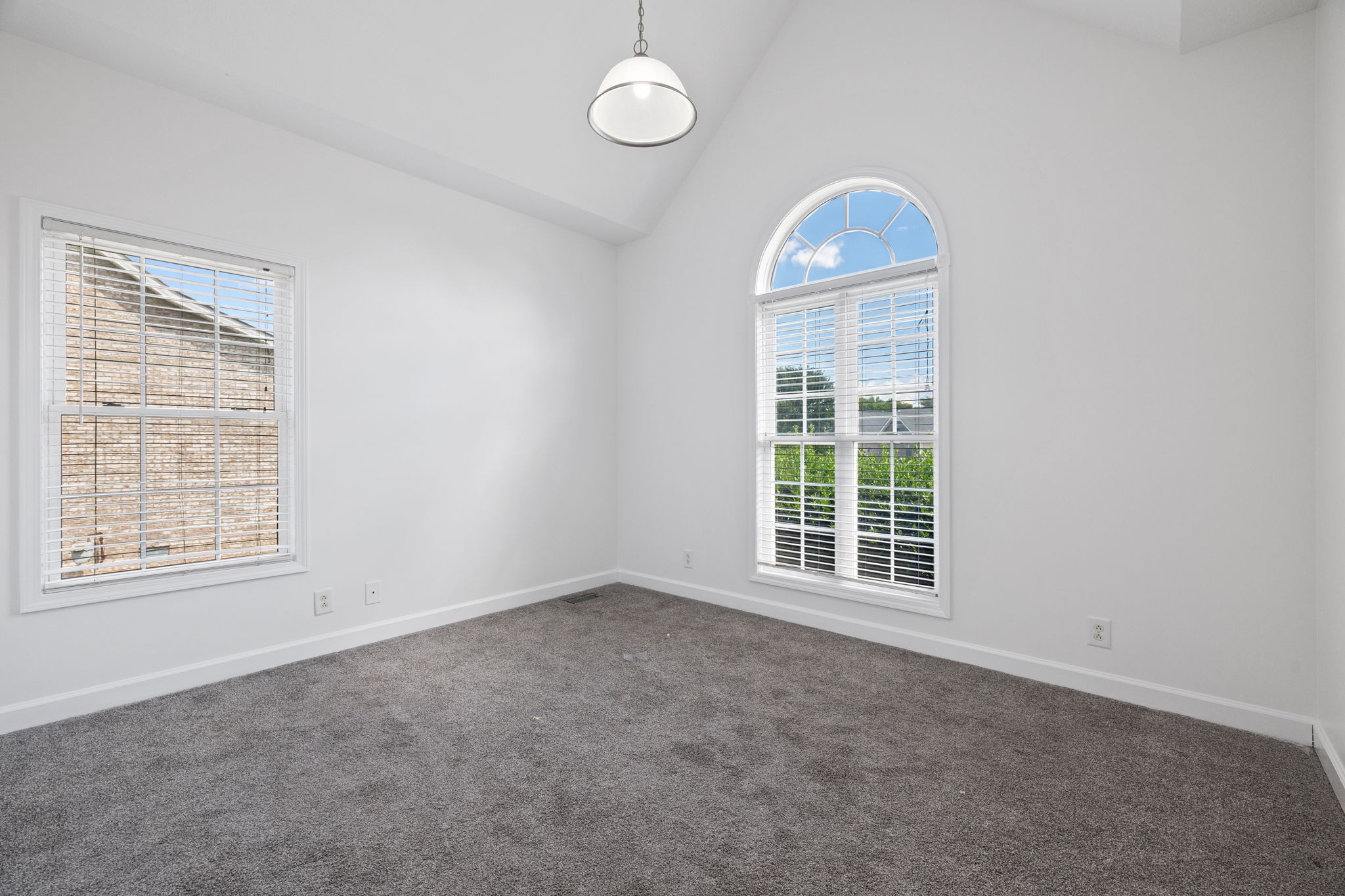3575 Rabbit Run Trail Clarksville, TN 37043 - Photo 23 of 46 an empty room with a window
