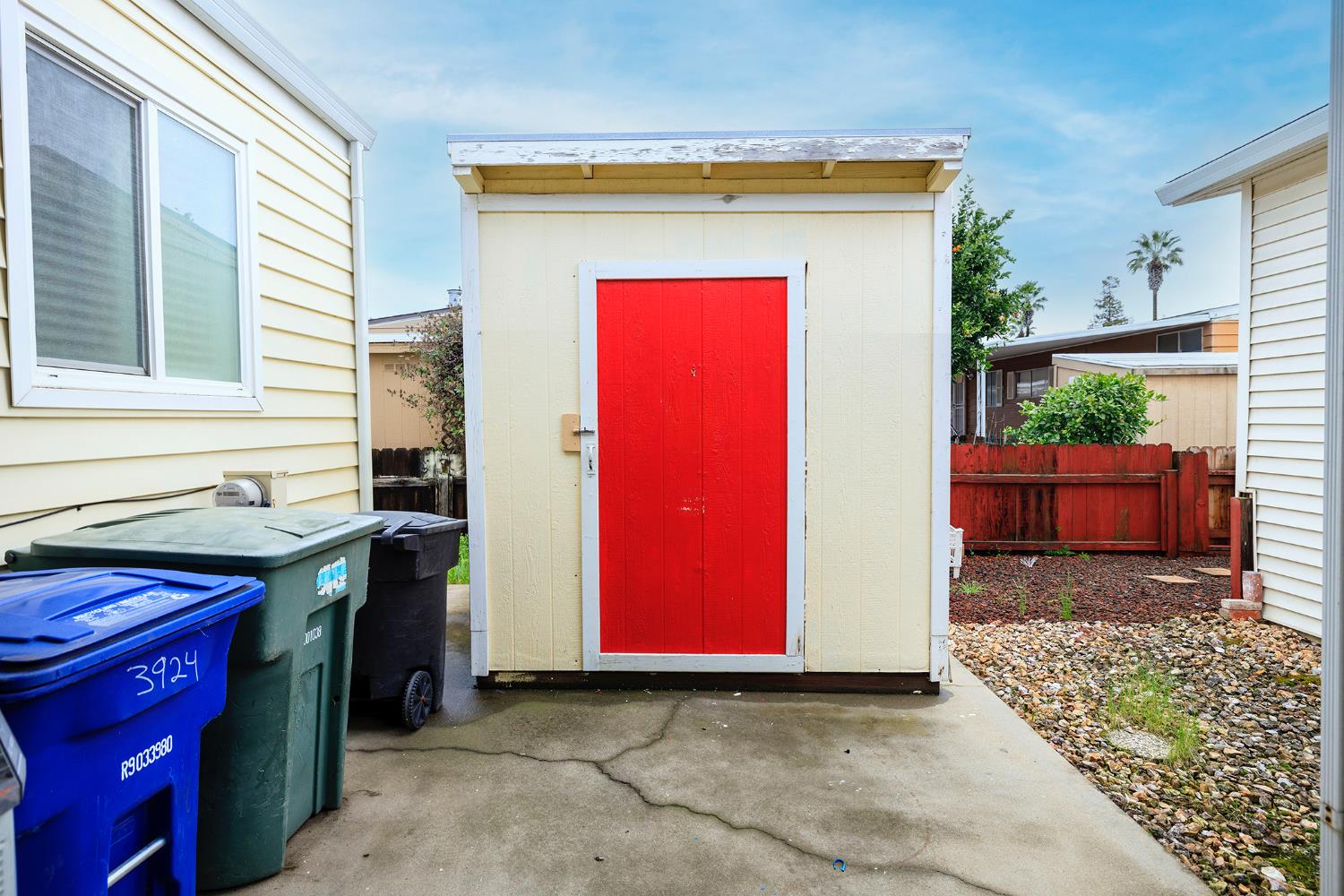 3924 Lahaina Lane Modesto, CA 95355 - Photo 31 of 32 a view of an entryway door