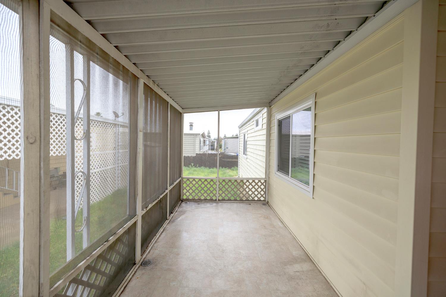 3924 Lahaina Lane Modesto, CA 95355 - Photo 7 of 32