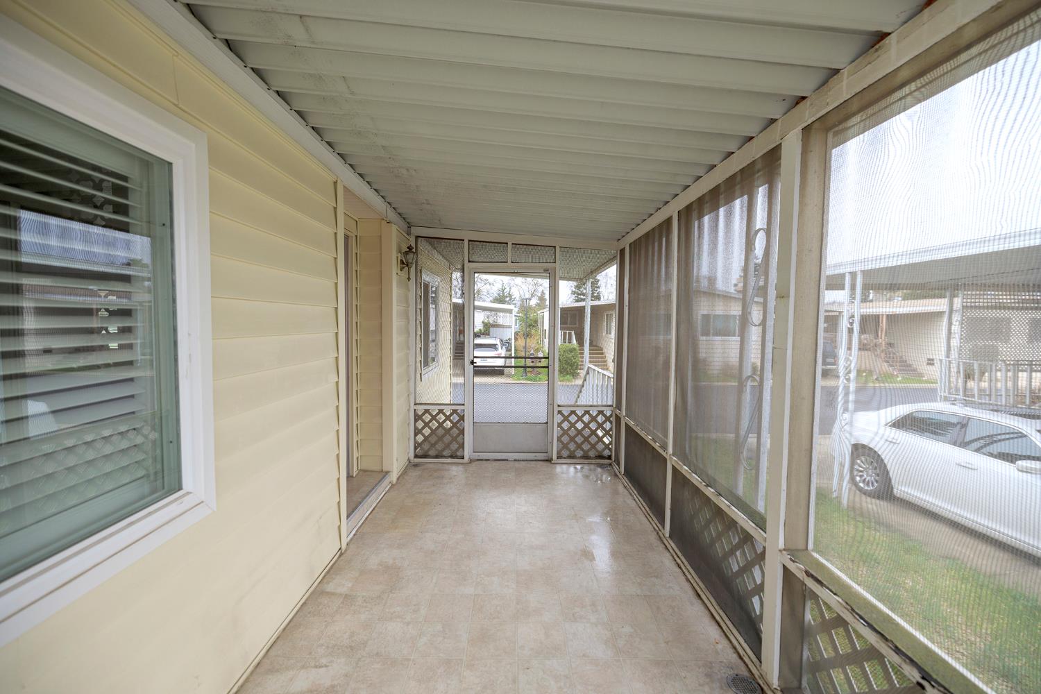 3924 Lahaina Lane Modesto, CA 95355 - Photo 8 of 32